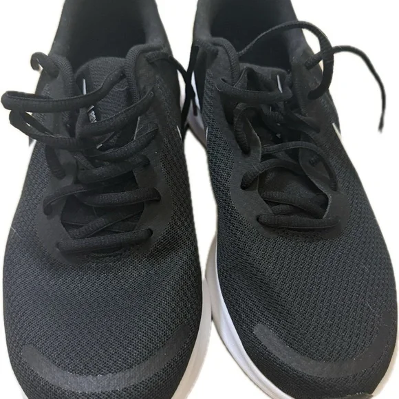 Nike Revolution 7 - Picture 3 of 6